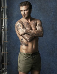 David Beckham presenta colección de bañadores para H&M
