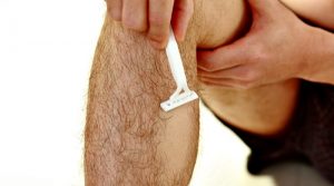 Depilación de piernas masculina