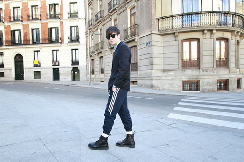 Pantalones de chándal, cómo combinarlos Pantalones de chándal, cómo combinarlos