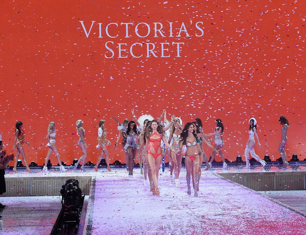 Victoria's Secret Fashion Show 2015