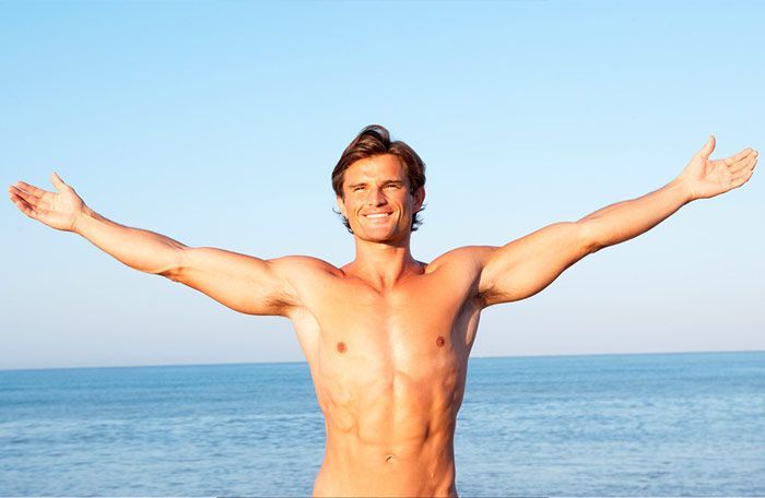Prevenir la Irritación del Torso Masculino después del afeitado Prevenir la Irritación del Torso Masculino después del afeitado