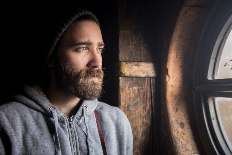 Cómo rellenar una barba irregular Cómo rellenar una barba irregular