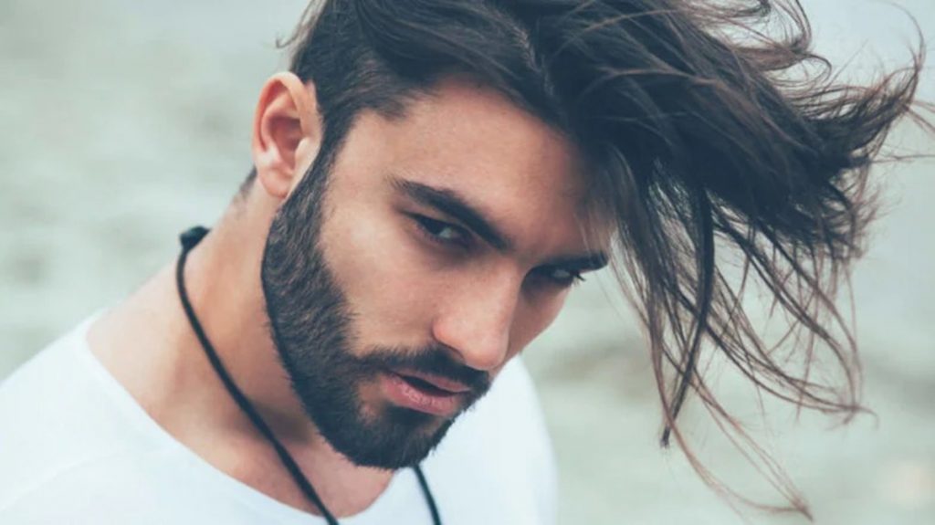 Champús según los tipos de cabello masculinos